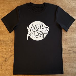 VINYL FREEKS t-shirt
